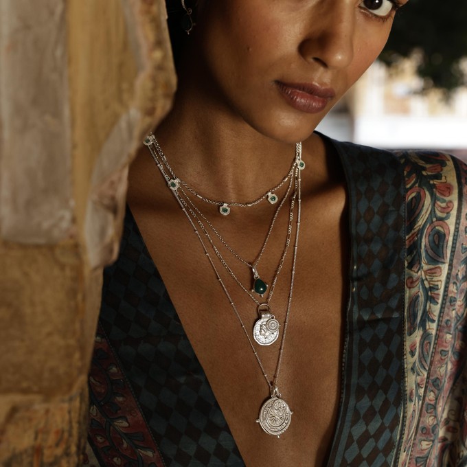 Amara Choker Green Onyx Silver from Loft & Daughter