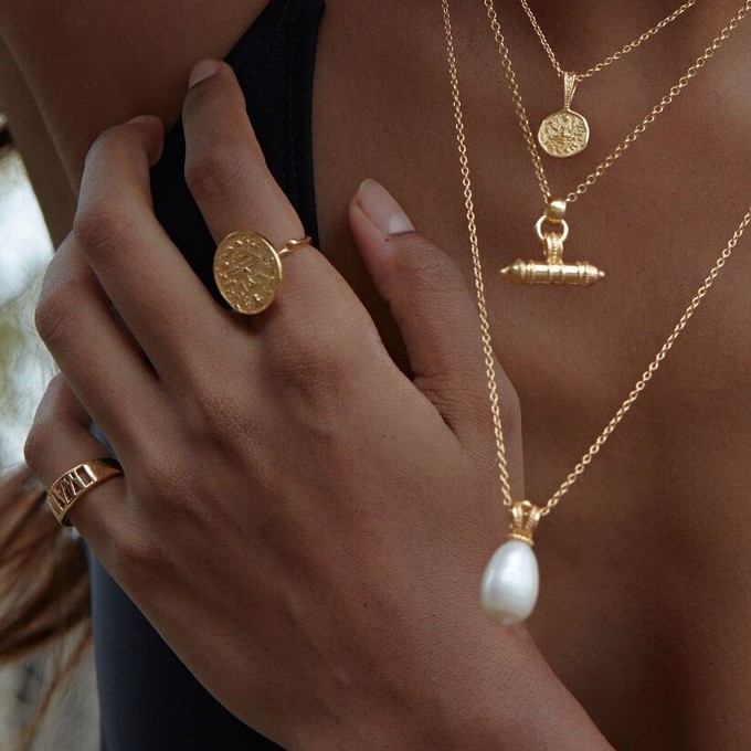 Mama Signet Ring Gold Vermeil from Loft & Daughter