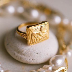 Durga's Lion Ring Gold Vermeil from Loft & Daughter