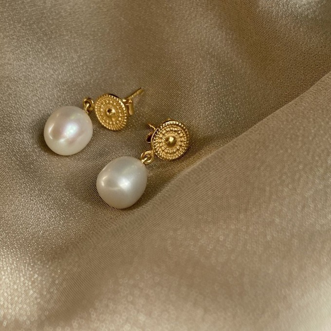 Pearl Solstice Earrings Gold Vermeil from Loft & Daughter