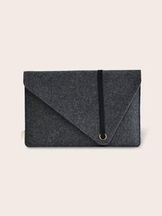 Tablet Sleeve MARO 11" - Zwart via MADE out of