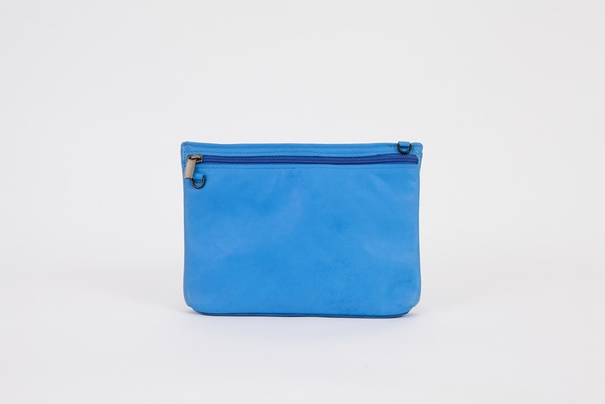 CLOSE clutch blue from Marlene Fernandez