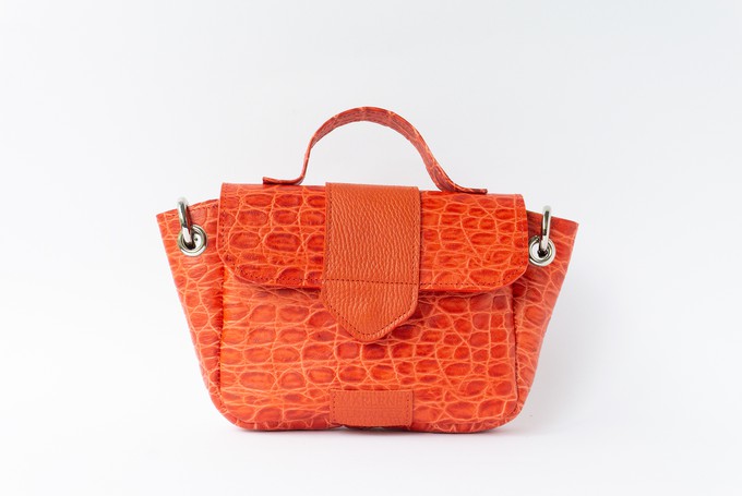 Naïma bag small Coral red turtle from Marlene Fernandez