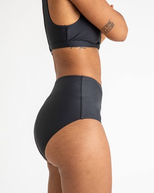 Bikini Bottom vintage black from Matona