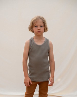 Basic Tanktop olive from Matona