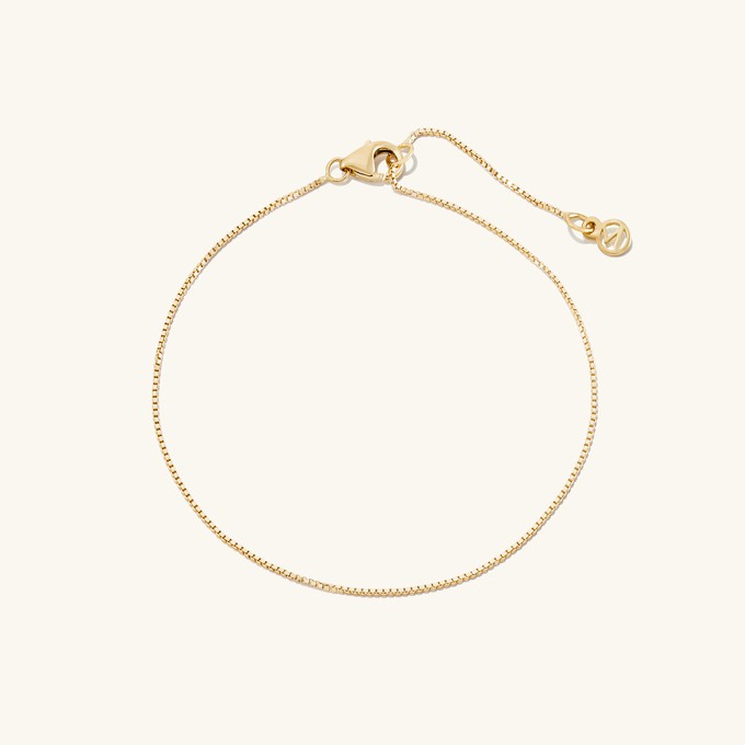 Baby Box Chain Bracelet from Mejuri
