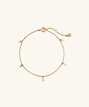 Ama Pearl Bracelet from Mejuri