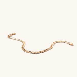 Flat Curb Chain Bracelet from Mejuri