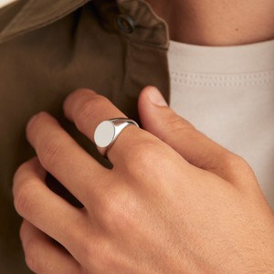 Bold Round Signet Ring from Mejuri