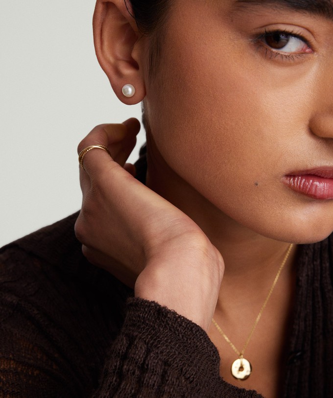 Pearl Oversized Studs from Mejuri
