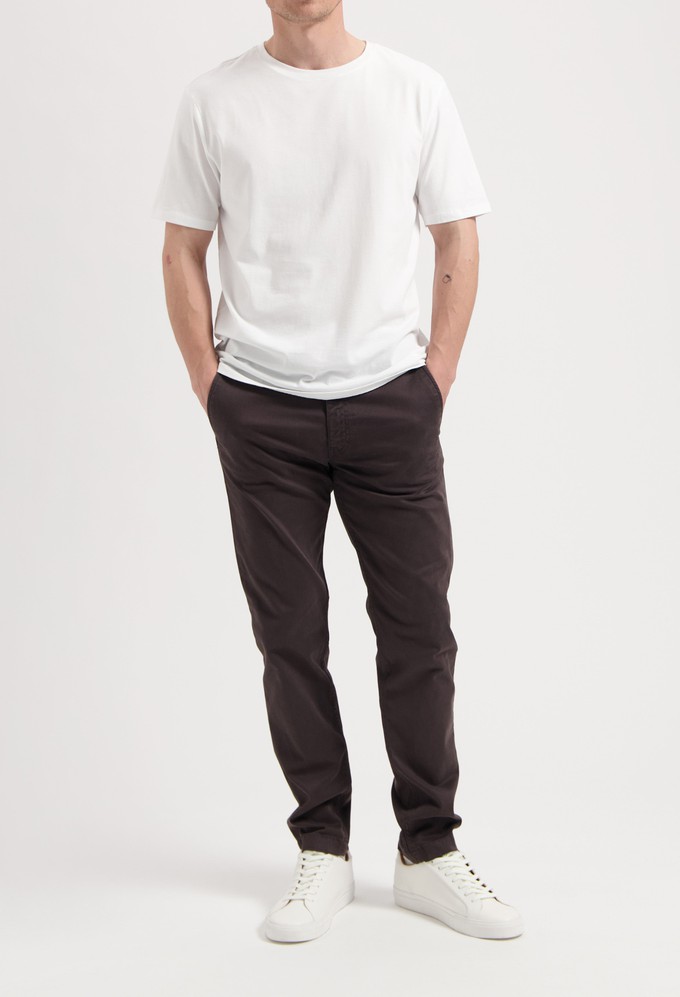 Scott Mid Tapered - Charcoal from Mud Jeans
