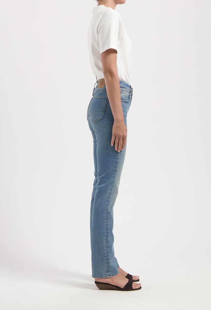 Logan High Slim - Earth Faded from Mud Jeans