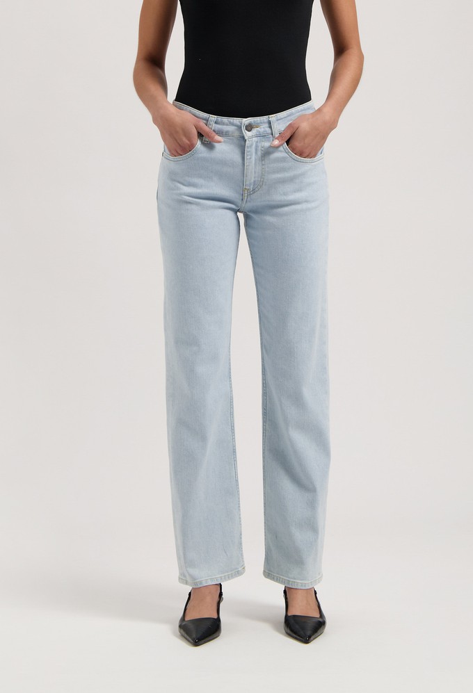 Carry Mid Straight - Light Stone from Mud Jeans