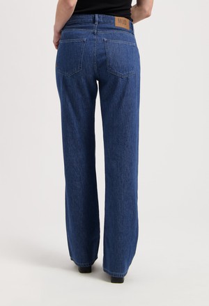 Jamie Mid Loose Flow - Stone Indigo from Mud Jeans
