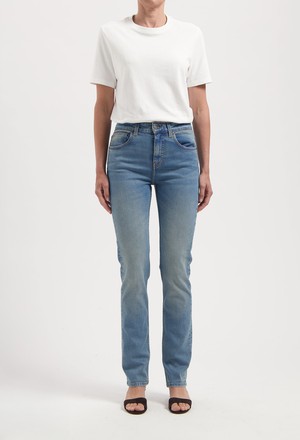 Logan High Slim - Earth Faded from Mud Jeans