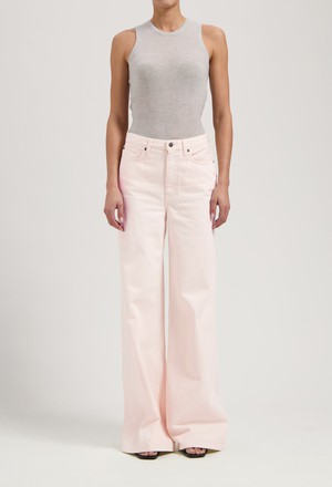 Sara High Loose Flow - Rosewater from Mud Jeans