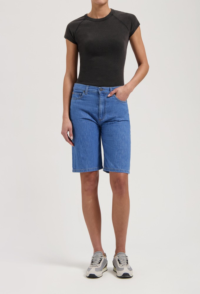 Suzy Mid Short - Medium Stone from Mud Jeans