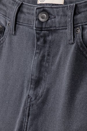 Isy Flared - O3 Grey from Mud Jeans