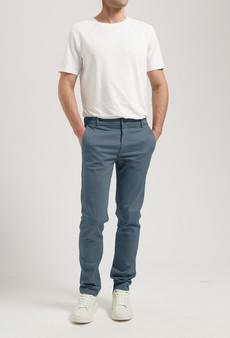 Scott Mid Tapered - Slate Blue via Mud Jeans