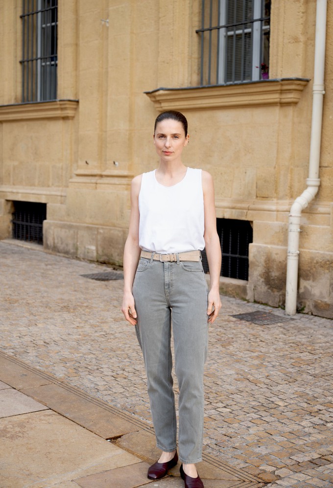 Mams High Tapered - Faded Grey from Mud Jeans