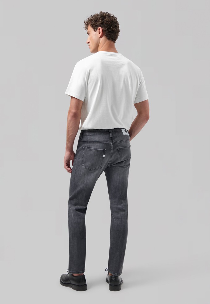 Slimmer Rick - Authentic Black from Mud Jeans