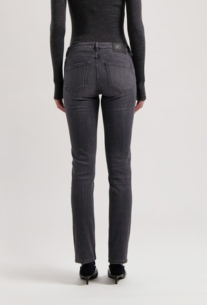 Faye Low Slim - Authentic Black from Mud Jeans