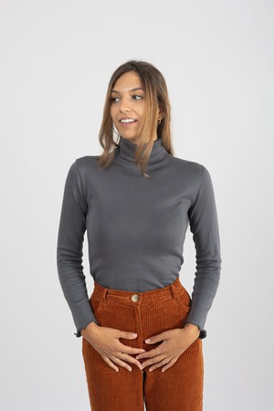 Ava Organic Cotton Turtleneck from Näz