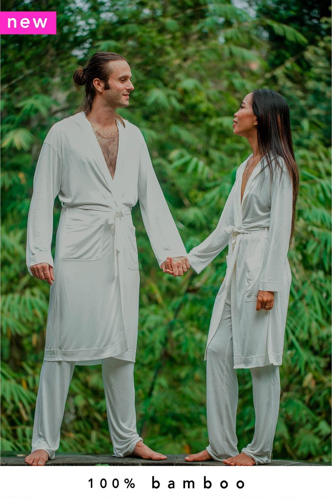 Men's 100% Bamboo Luxe Kimono from Nooboo