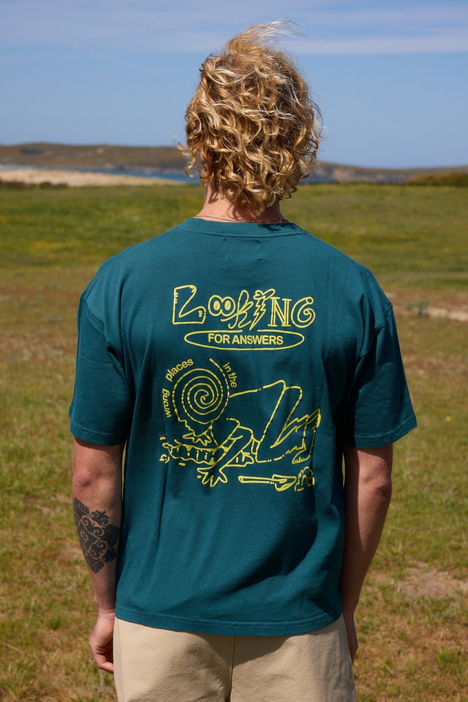Camiseta looking for answers from NWHR