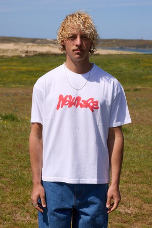 Camiseta nowhere spray from NWHR