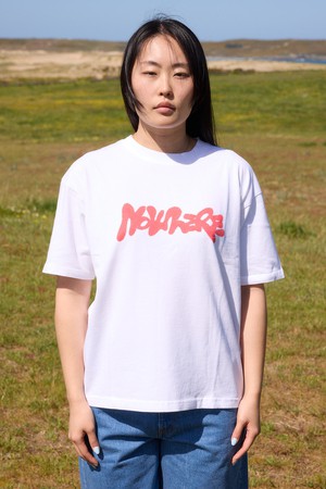 Camiseta nowhere spray from NWHR