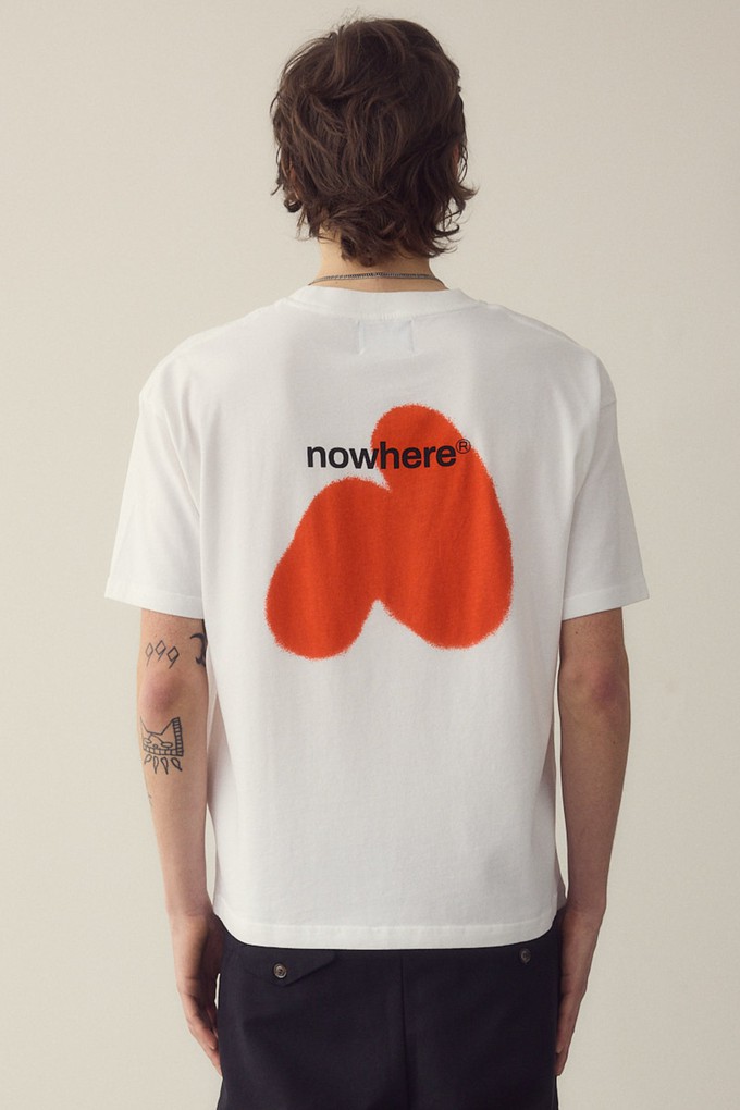Nowhere spray red t-shirt from NWHR