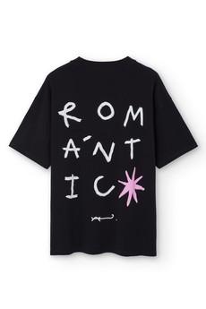 Romantic T-shirt black via NWHR