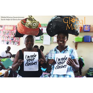 GLOBAL MAMAS Omkeerbare jurk van Afrikaanse batik in geel en oranje from Olifant en Muis