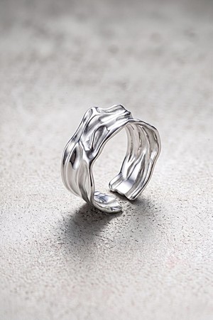 The Sculpted Wave Ring from organsk