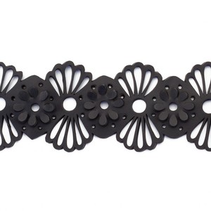 Blossom Victorian Flower Choker from Paguro Upcycle