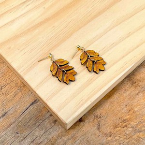 Uler-Uleran Recycled Wood Earrings from Paguro Upcycle