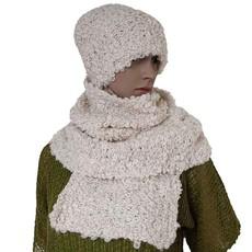Boucle Scarf and Hat Ivory White - Knitted Apaca Wool Beanie via Quetzal Artisan