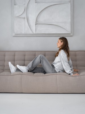 Grape Essential - Classic White from QURC. amsterdam