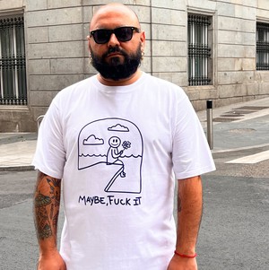 MAYBE T-SHIRT from RAIZ