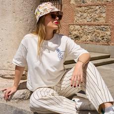 CROP FLORERO T-SHIRT via RAIZ