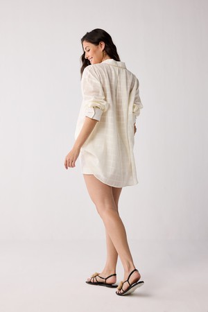 Oversized Shirt in Textured Checks from Reistor