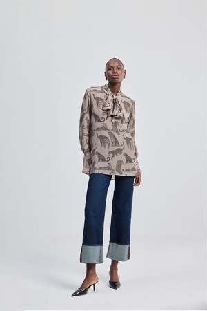 Relaxed-Fit Top with Front-tie in Animal Print from Reistor