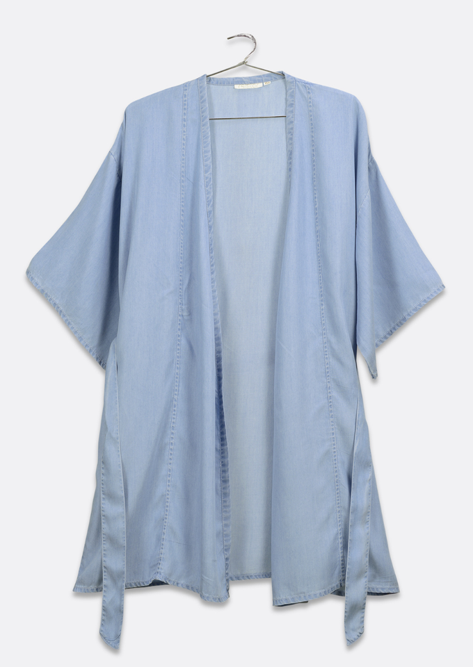 Wrapped in Happiness Overlay from Reistor