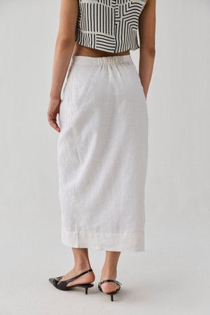 Fitted Overlap Midi Skirt in Off-White from Reistor