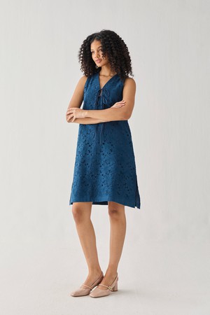Sleeveless Knee-Length Dress in Blue from Reistor