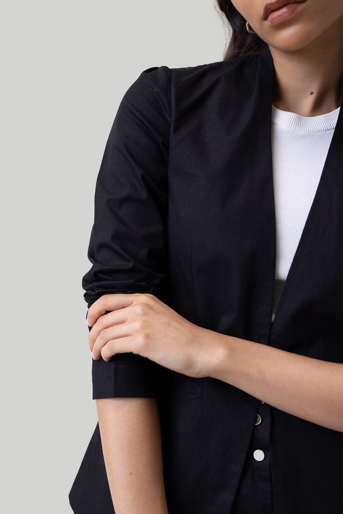 Summer Heat Blazer in Black from Reistor