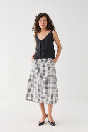 Hemp Front Tie Cami Top in Black from Reistor