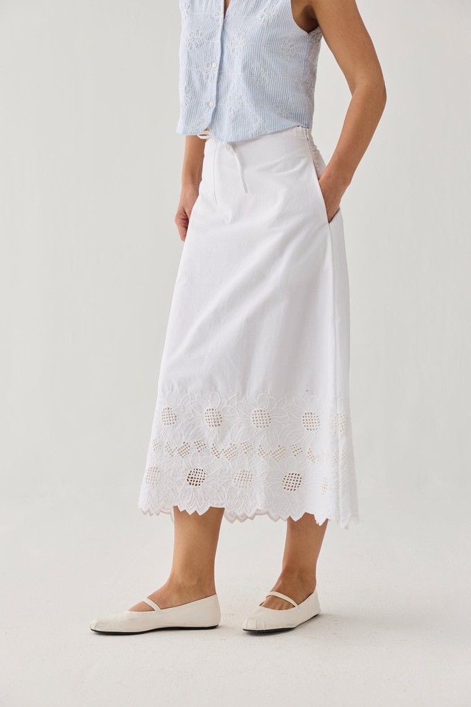 Embroidered Midi Skirt in White from Reistor