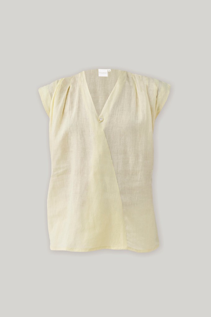 V-neck Overlap Top in Butter Lemon from Reistor
